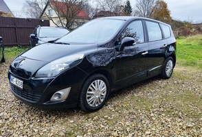 Renault Grand Scenic 2011